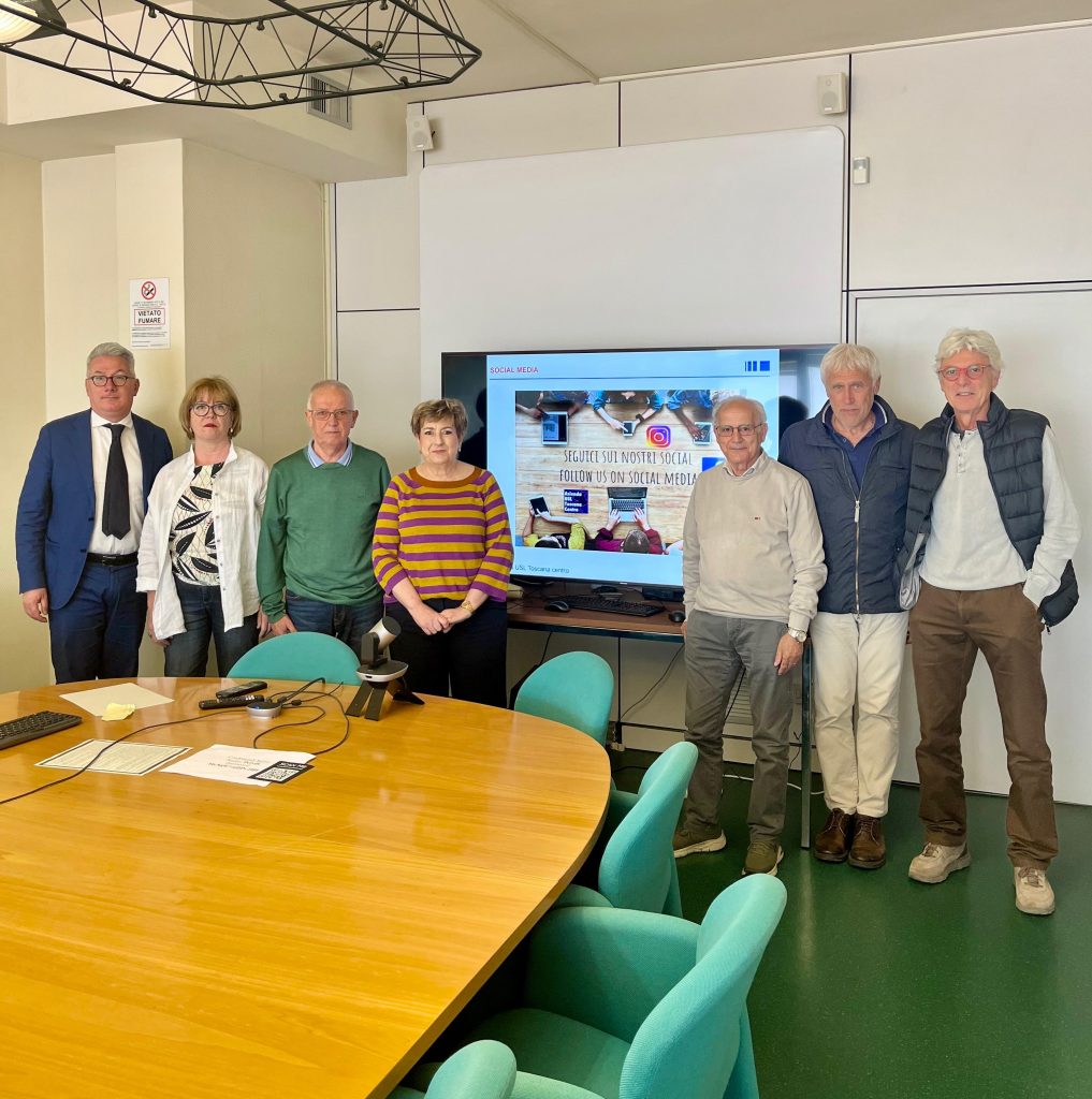 AUSL Toscana Centro: Presentazione dei Canali Social e dei Servizi Online